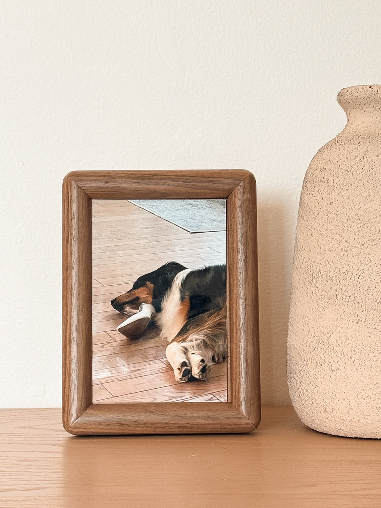 The "Curved" Picture Frame