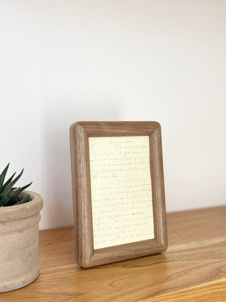 The "Curved" Picture Frame