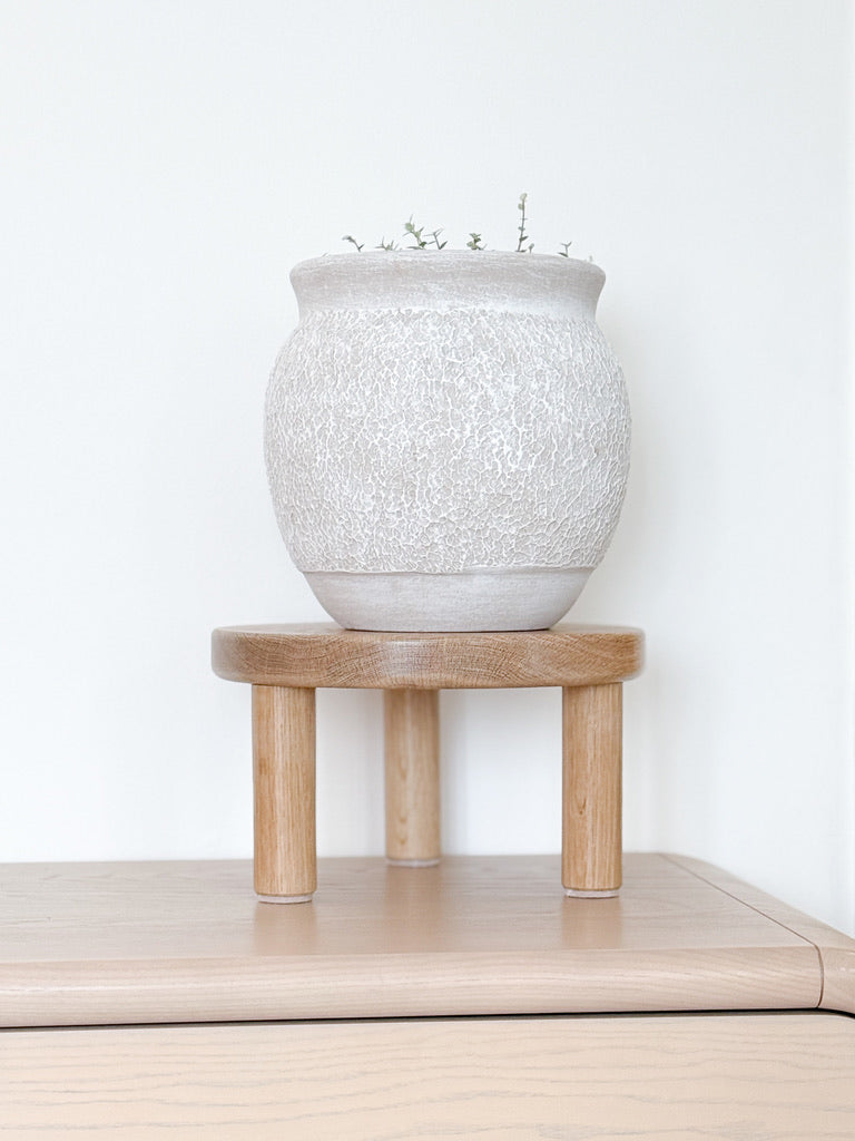 Cylindrical Tripod Plant Stand
