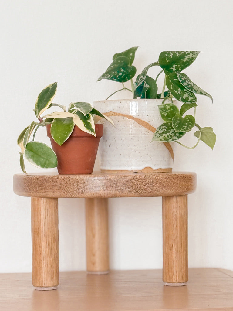 Cylindrical Tripod Plant Stand
