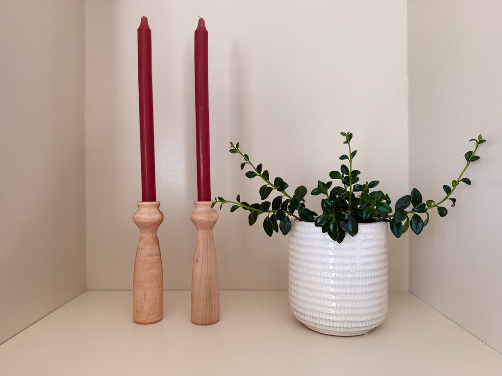 "Curved Silhouette" Candlestick Holder